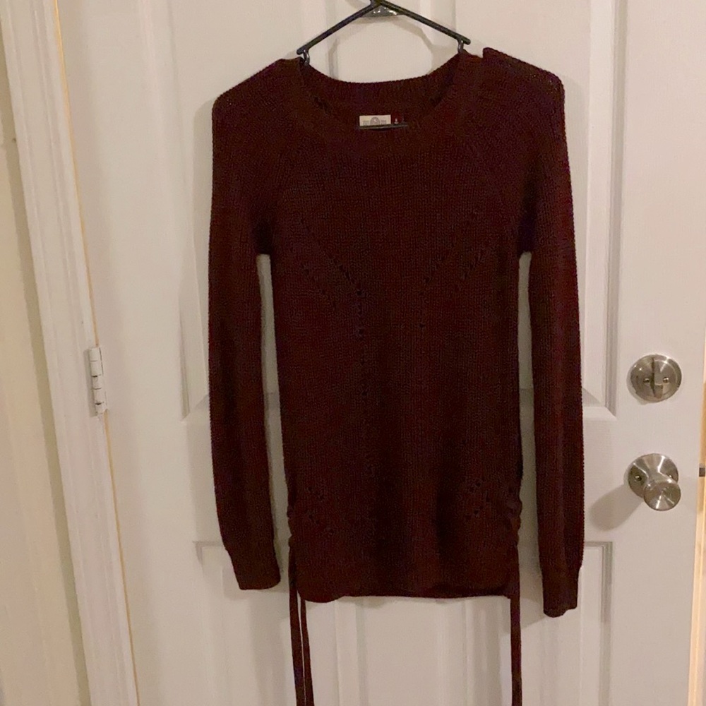 Maroon Sweater Size S
